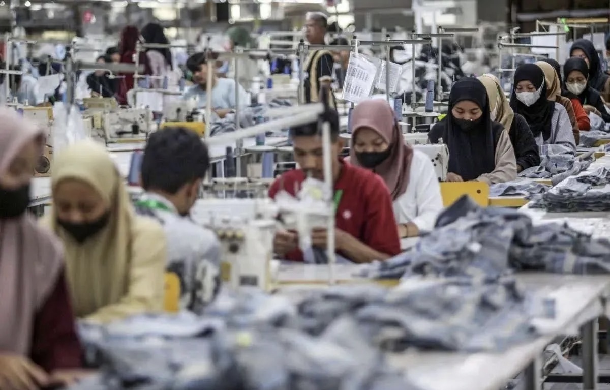 Kemenperin: Tekstil dan Plastik Paling Terdampak Pelemahan Rupiah